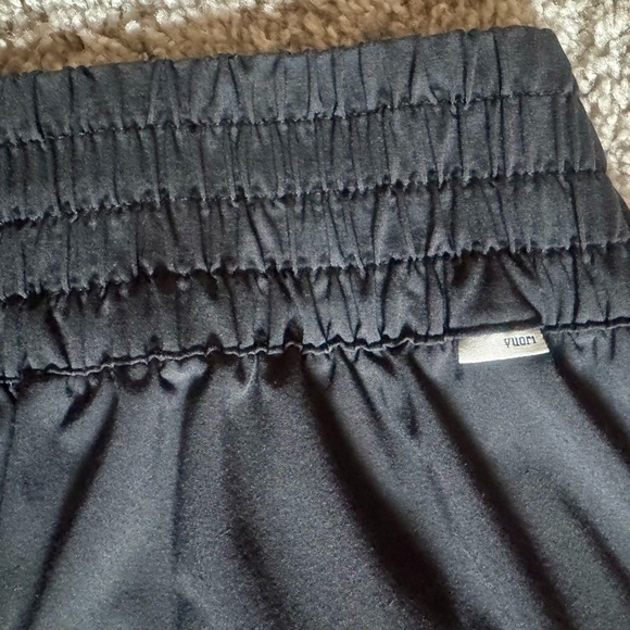 Vuori Villa Wide Leg Pants with Pockets - Slate (Blue Gray) - Size M - EUC - Picture 6 of 6